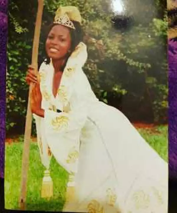 Hilarious Throwback Photo Of Linda Ikeji as a Queen